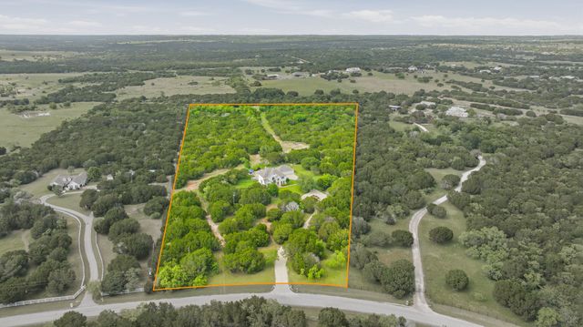 6901 Running Deer Court, Granbury, TX 76049