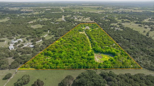 6901 Running Deer Court, Granbury, TX 76049