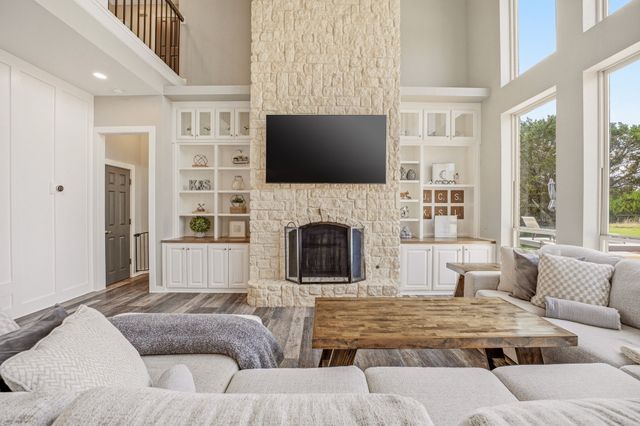 6901 Running Deer Court, Granbury, TX 76049