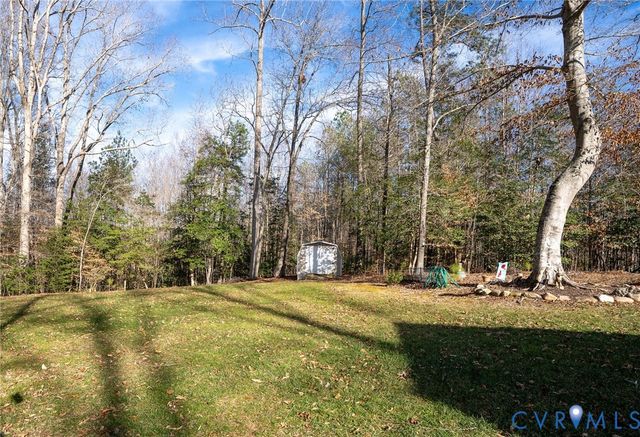 6186 Fawnlake Ct, New Kent, VA 23124