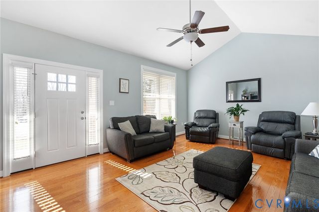 6186 Fawnlake Ct, New Kent, VA 23124