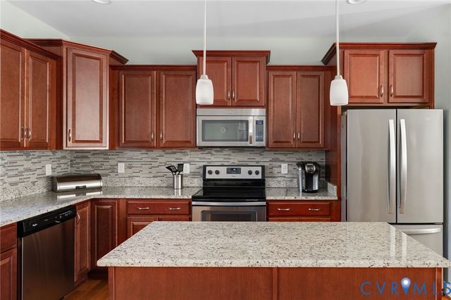 6186 Fawnlake Ct, New Kent, VA 23124