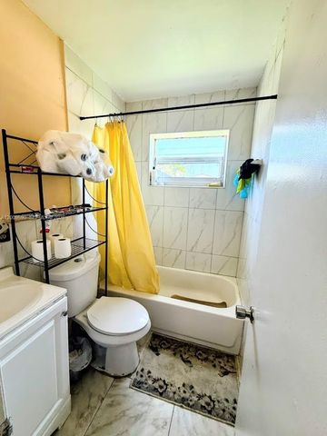 14615 NE 14th Ave, Miami, FL 33161