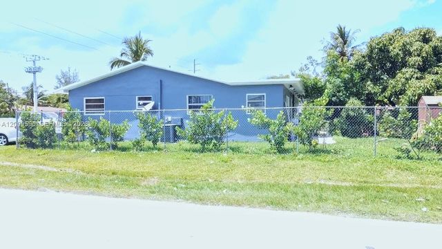 14615 NE 14th Ave, Miami, FL 33161