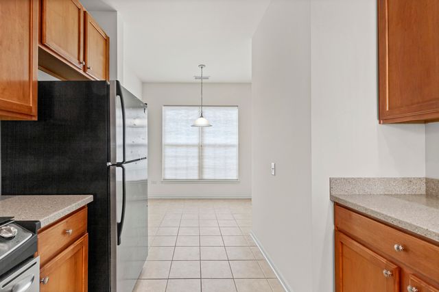 3204 Comstock Court, Mundelein, IL 60060