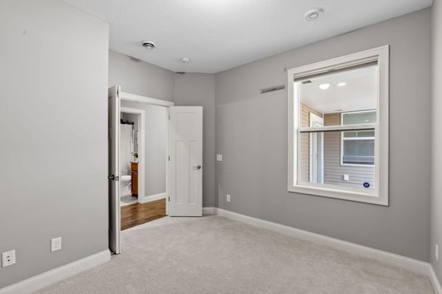 620 Liberty Way, Vadnais Heights, MN 55127