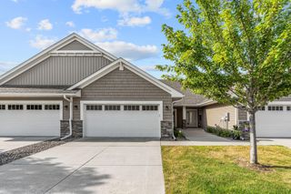 620 Liberty Way, Vadnais Heights, MN 55127