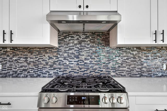85 Pine Hills Drive, Nashville, IN 47448