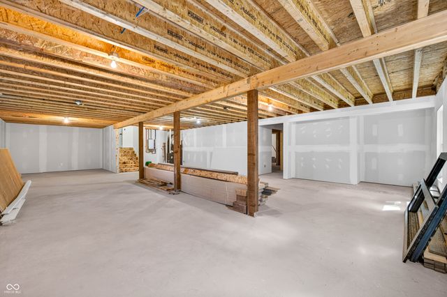 85 Pine Hills Drive, Nashville, IN 47448