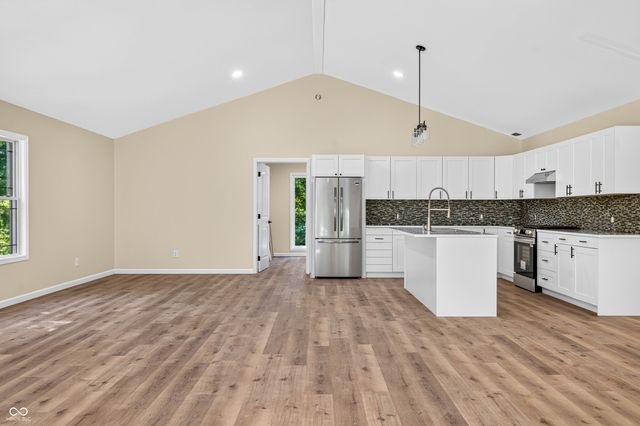 85 Pine Hills Drive, Nashville, IN 47448