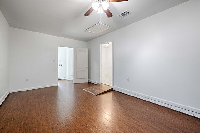 810 Waikiki Drive, Garland, TX 75043