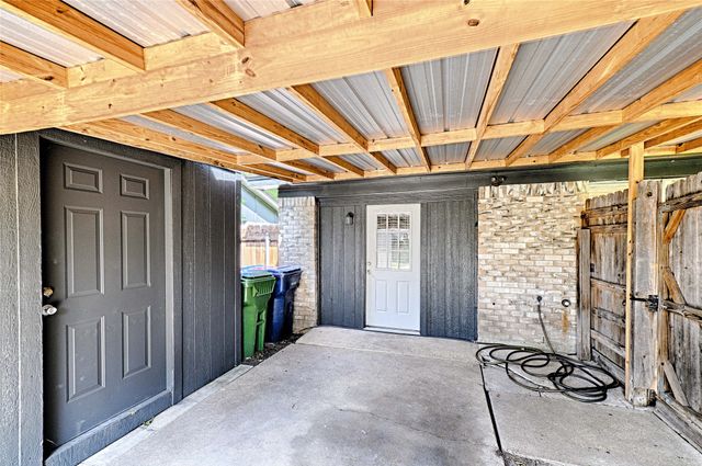 810 Waikiki Drive, Garland, TX 75043