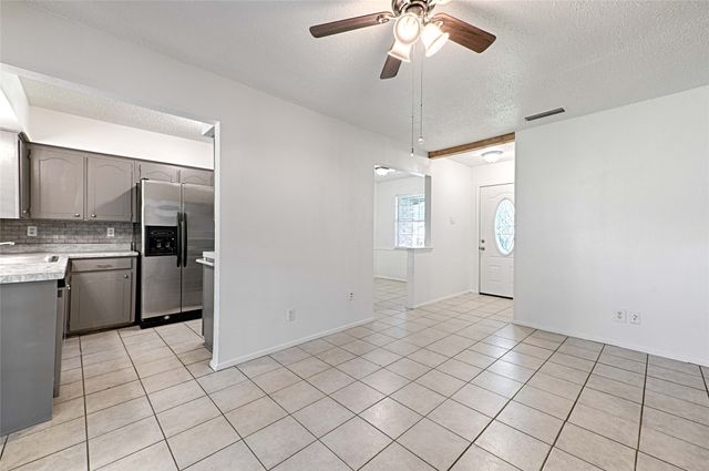 810 Waikiki Drive, Garland, TX 75043