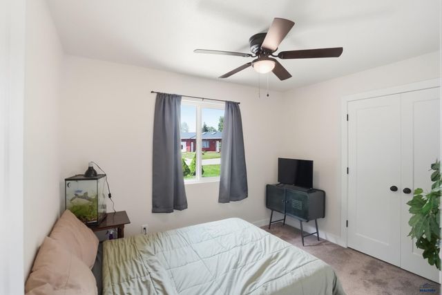 5521 N PITCH CT, Rapid City, SD 57703