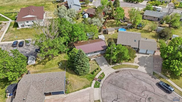 5521 N PITCH CT, Rapid City, SD 57703