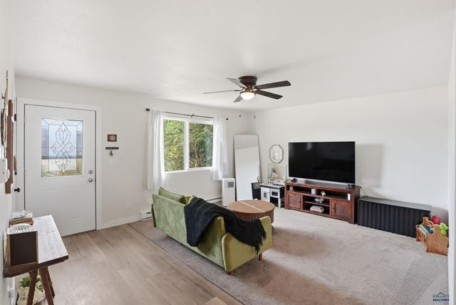 5521 N PITCH CT, Rapid City, SD 57703