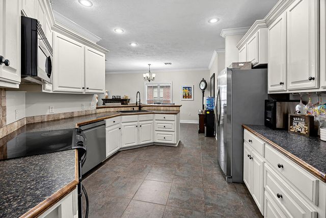 1220 Adam, Sulphur, LA 70663