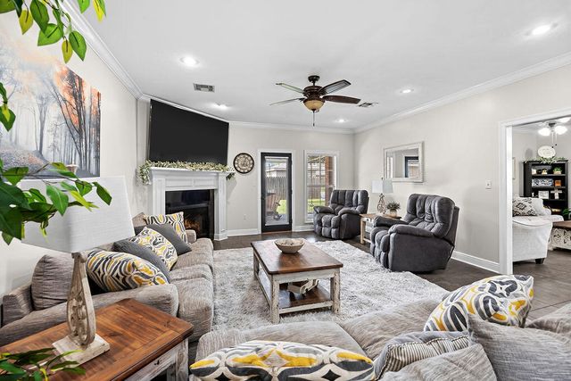 1220 Adam, Sulphur, LA 70663