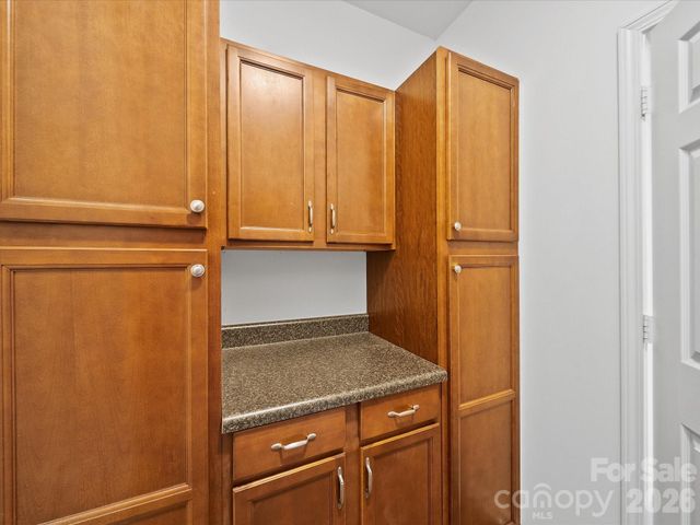 2306 Nettleton Court, Matthews, NC 28105