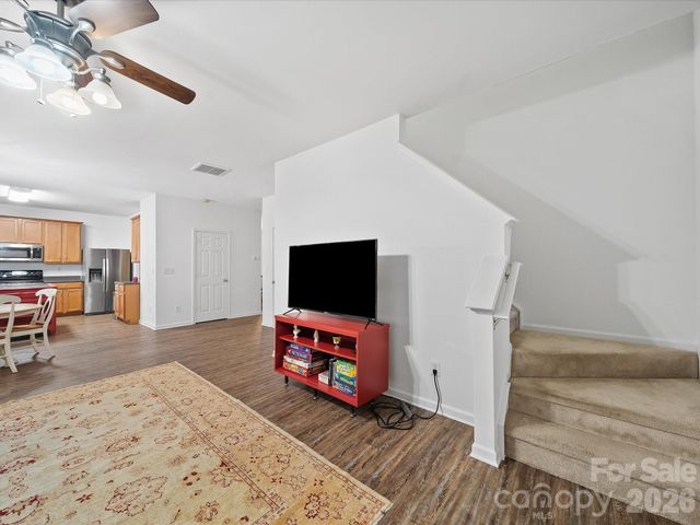 2306 Nettleton Court, Matthews, NC 28105