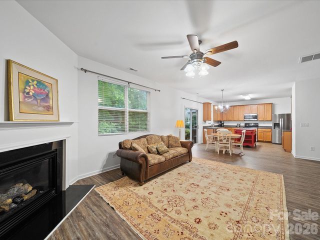 2306 Nettleton Court, Matthews, NC 28105