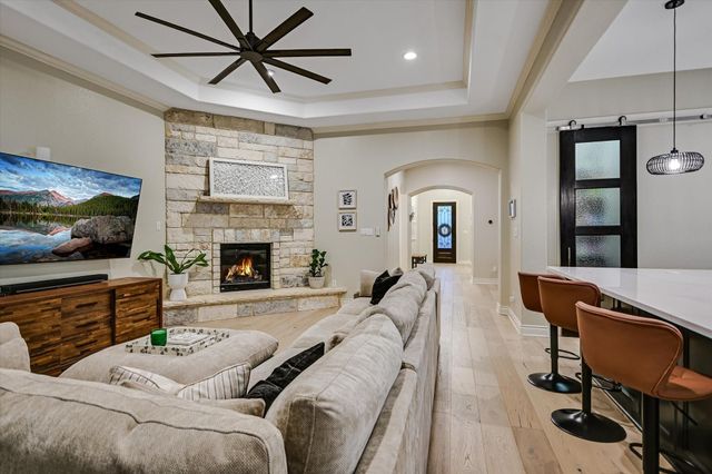 603 Anfield CIR, Austin, TX 78738