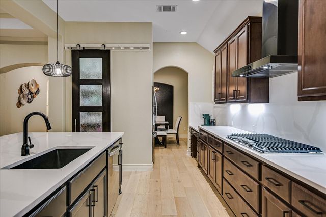 603 Anfield CIR, Austin, TX 78738
