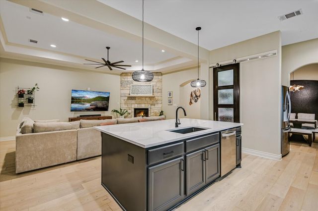 603 Anfield CIR, Austin, TX 78738