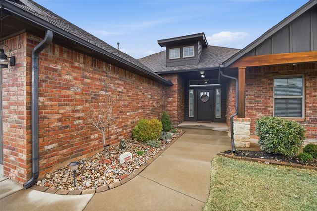 3920 Alnwick Lane, Oklahoma City, OK 73179