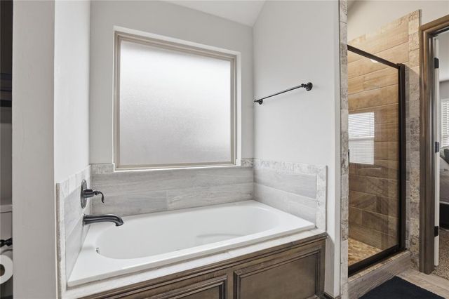 3920 Alnwick Lane, Oklahoma City, OK 73179