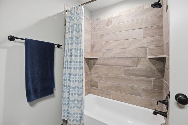 3920 Alnwick Lane, Oklahoma City, OK 73179