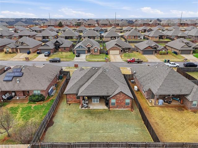 3920 Alnwick Lane, Oklahoma City, OK 73179