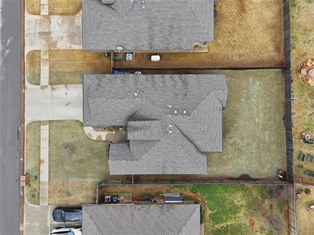 3920 Alnwick Lane, Oklahoma City, OK 73179