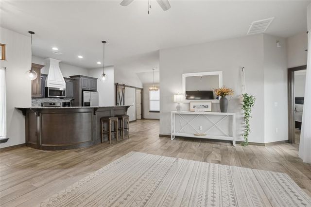 3920 Alnwick Lane, Oklahoma City, OK 73179