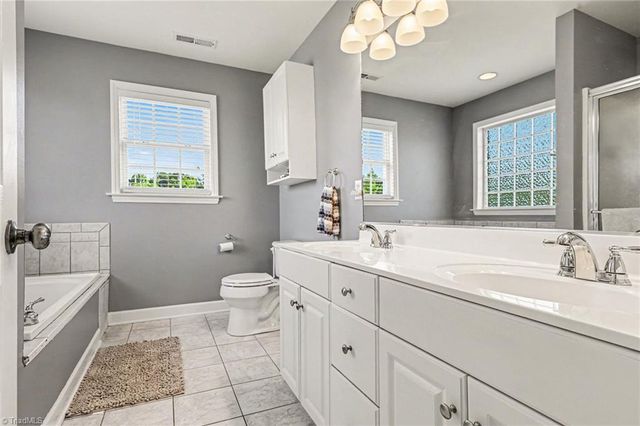 563 Garden Valley Drive, Winston-salem, NC 27107