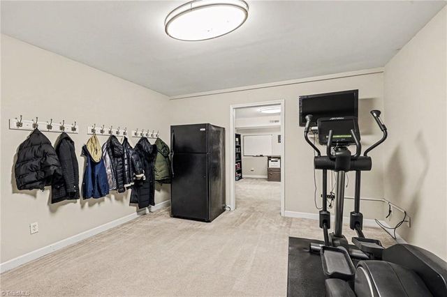 563 Garden Valley Drive, Winston-salem, NC 27107
