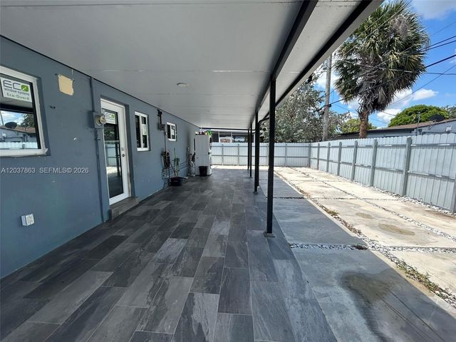 5157 NE 5th Avenue 1, Oakland Park, FL 33334