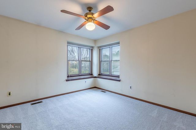 4855 PLUM RUN CT, Wilmington, DE 19808