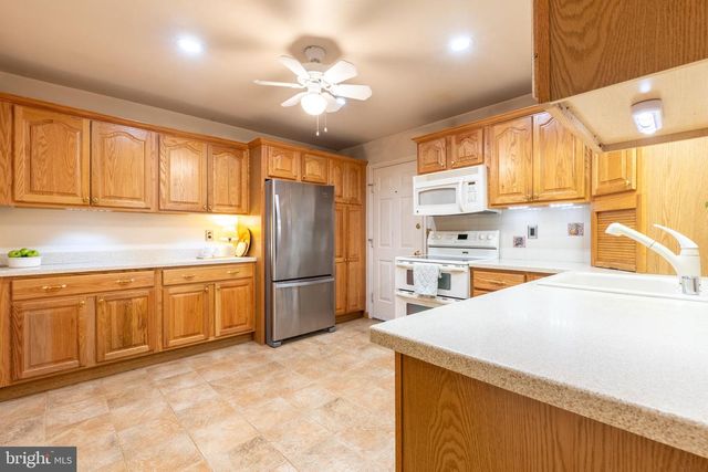 4855 PLUM RUN CT, Wilmington, DE 19808