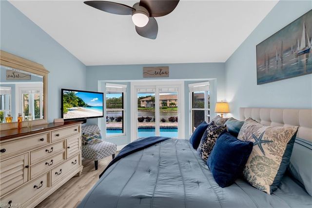 8654 Mustang DR 8, Naples, FL 34113