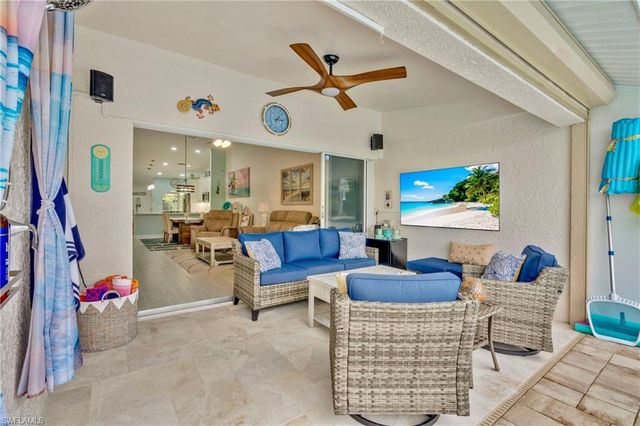 8654 Mustang DR 8, Naples, FL 34113