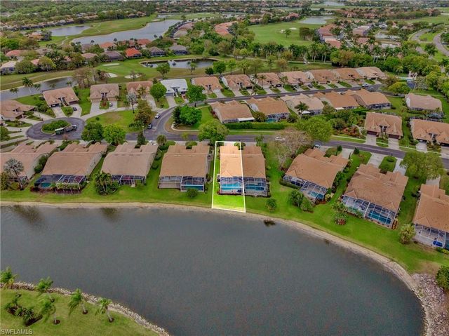 8654 Mustang DR 8, Naples, FL 34113