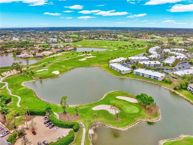 8654 Mustang DR 8, Naples, FL 34113