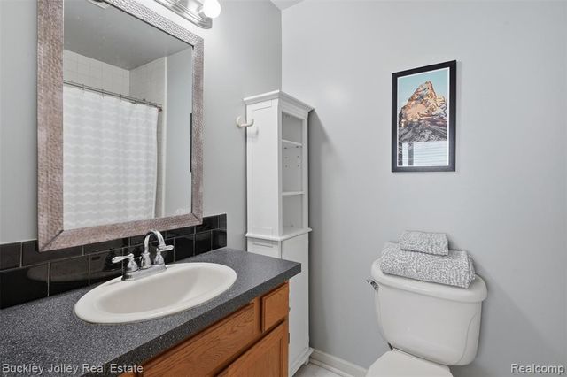 3315 Charlotte Drive, Brighton, MI 48114