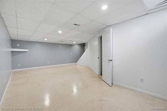 3315 Charlotte Drive, Brighton, MI 48114