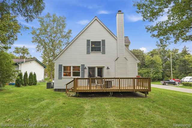 3315 Charlotte Drive, Brighton, MI 48114