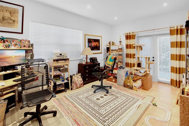 100 SW 30th Rd, Miami, FL 33129