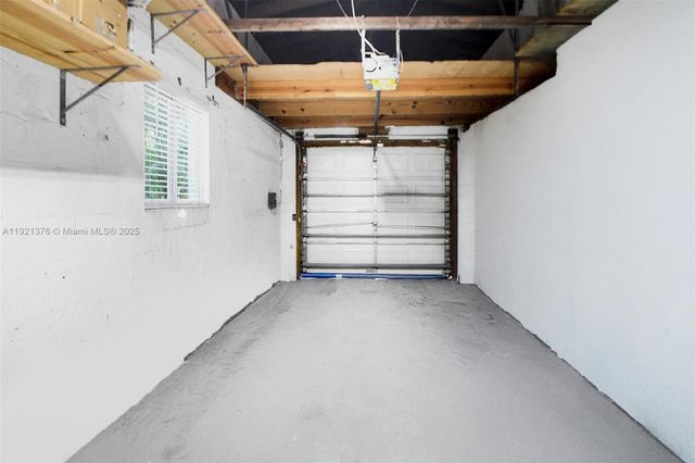 100 SW 30th Rd, Miami, FL 33129