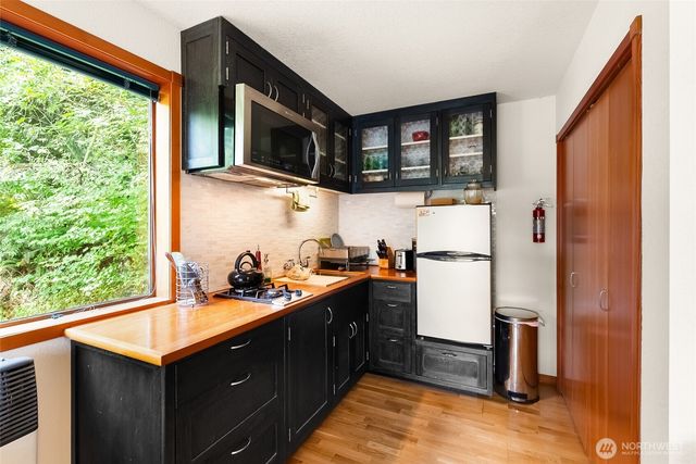 3556 Colony Mountain Drive, Bow, WA 98232