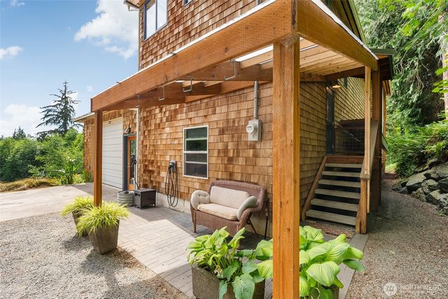3556 Colony Mountain Drive, Bow, WA 98232